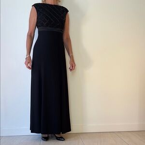 Elegant Black Evening Gown